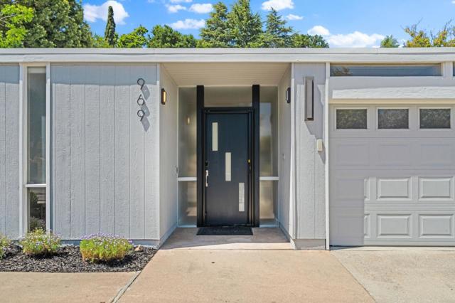 969 Eichler Drive, Mountain View CA: https://media.crmls.org/mediaz/85aed85e-01b2-4cff-8f61-c95f7885fd36.jpg