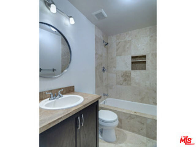 2884 Sawtelle Boulevard, Los Angeles CA: https://media.crmls.org/mediaz/85afcab7-aec4-4a72-b9e8-f230018d5782.jpg