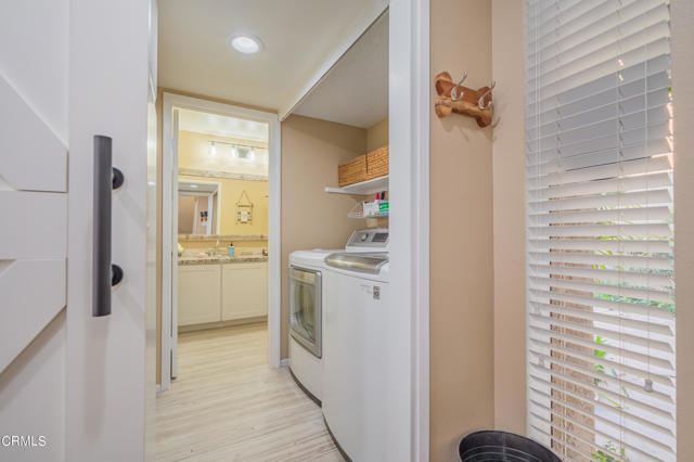 Detail Gallery Image 15 of 34 For 211 Linwood Ave #D,  Monrovia,  CA 91016 - 2 Beds | 2 Baths