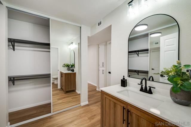 12575 Oaks North Dr., San Diego CA: https://media.crmls.org/mediaz/85b10741-2e14-4232-a4bd-599d944f9f9f.jpg