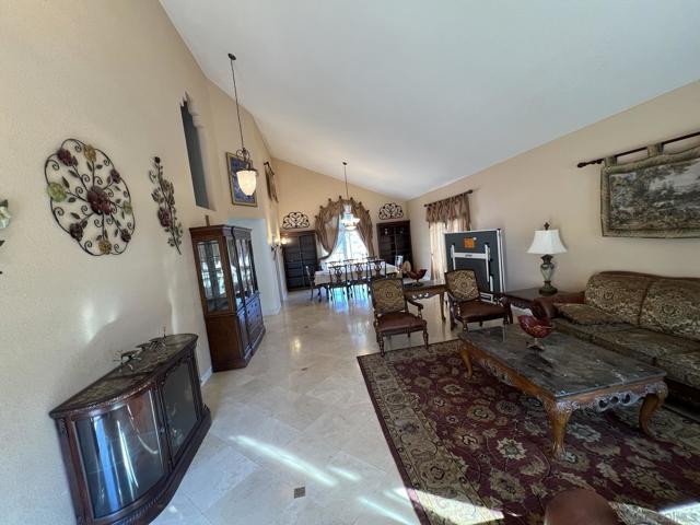 2377 Congressional Drive, El Cajon CA: https://media.crmls.org/mediaz/85b1596b-5c19-44f8-9755-a044d2b01684.jpg