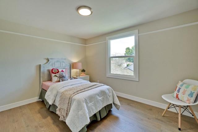 Image 14 of 20 For 1646 Catherine Street