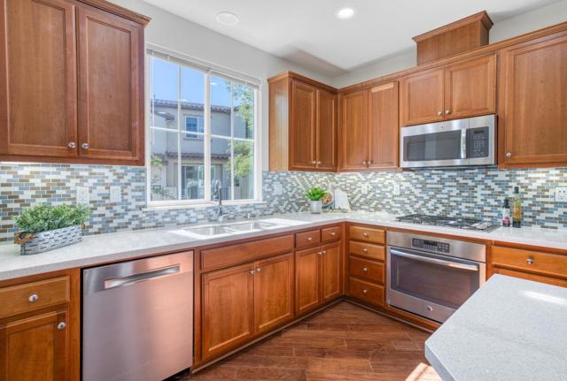 505 Holthouse Terrace, Sunnyvale CA: https://media.crmls.org/mediaz/85b26920-d527-486e-b9bf-1858ede14f75.jpg