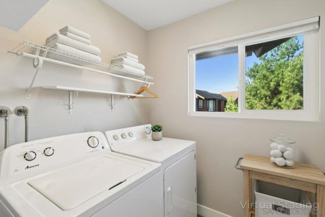 2422 Caminito Ocean Cv, Cardiff by the Sea CA: https://media.crmls.org/mediaz/85b37287-56e4-4705-b46b-8e1f98463964.jpg