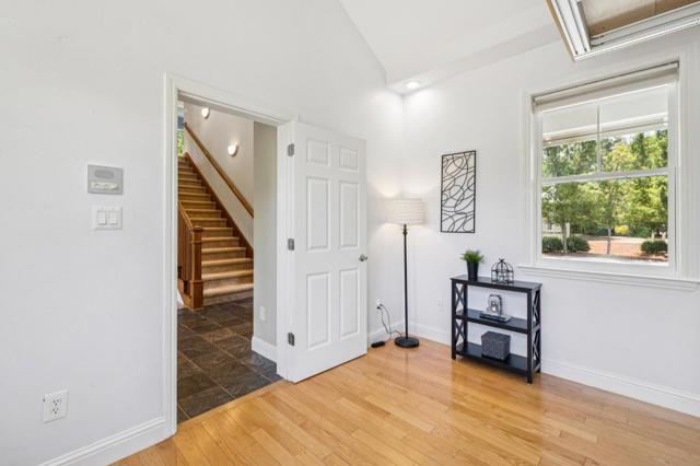 23583 Summit Road, Los Gatos CA: https://media.crmls.org/mediaz/85b3ed56-7f5e-4cb8-858c-ead63fc6a34f.jpg