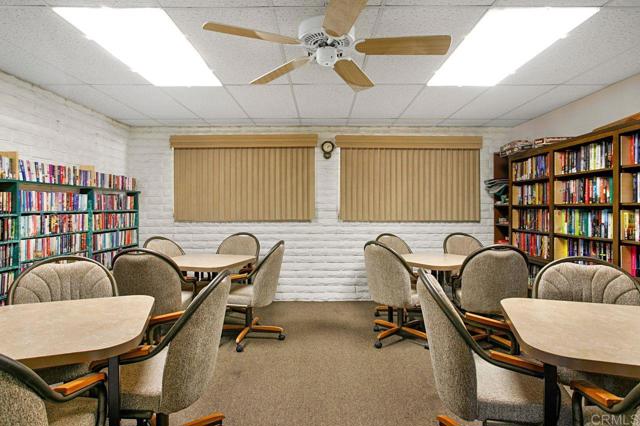 Detail Gallery Image 32 of 49 For 1506 Oak Dr #4,  Vista,  CA 92084 - 2 Beds | 2 Baths