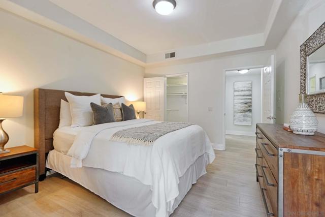 12376 Carmel Country Rd, San Diego CA: https://media.crmls.org/mediaz/85b67f5c-51a0-4332-b28c-0393ebcad0a3.jpg