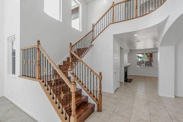 1619 Tumbleweed Way, Los Banos CA: https://media.crmls.org/mediaz/85b91946-72f4-4851-9fd6-70d65a50d24b.jpg