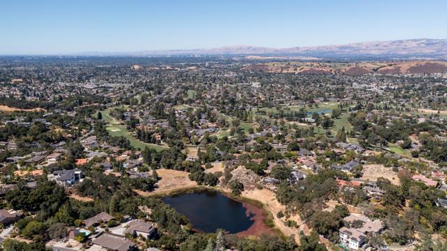 6824 Leyland Park Drive, San Jose CA: https://media.crmls.org/mediaz/85b960a6-c33e-4fbb-9df9-4ecbc6fd1f3f.jpg