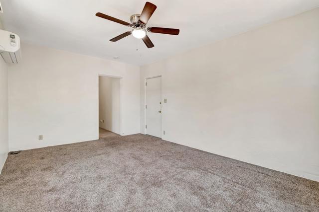 9065 67 Lemon St, Spring Valley CA: https://media.crmls.org/mediaz/85bad67a-725e-4ef0-897d-f5de641fc36b.jpg