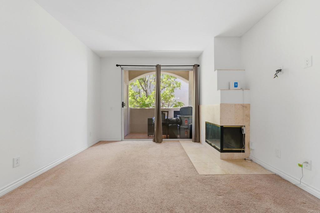 680 Camino De La Reina - photo 9