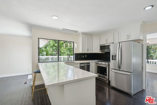 26 Ardor Drive, Orinda CA: https://media.crmls.org/mediaz/85bc6d07-3296-4749-8e15-351a66565044.jpg