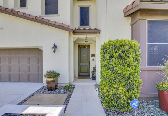 1246 S Wilshire Avenue, Mountain House CA: https://media.crmls.org/mediaz/85bcd253-d0a8-402a-b02c-f70e50d73d8a.jpg