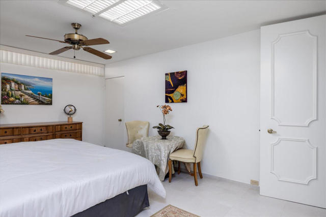 19 Colgate Drive, Rancho Mirage CA: https://media.crmls.org/mediaz/85bda969-8166-4975-9a9c-8722278728e2.jpg