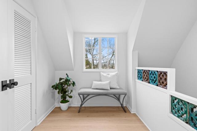 Image 22 of 57 For 210 San Marcos Avenue