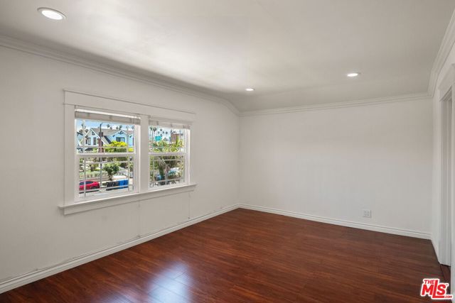 251 S Ardmore Avenue, Los Angeles CA: https://media.crmls.org/mediaz/85c1cd8a-b992-42fd-b5db-c4cb8fa9eb40.jpg