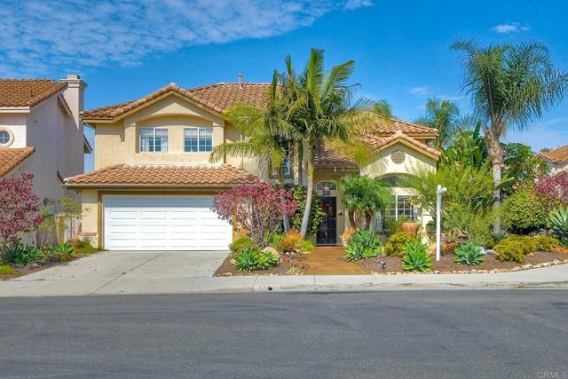 Detail Gallery Image 1 of 1 For 4255 via Clemente, Oceanside,  CA 92057 - 4 Beds | 2/1 Baths