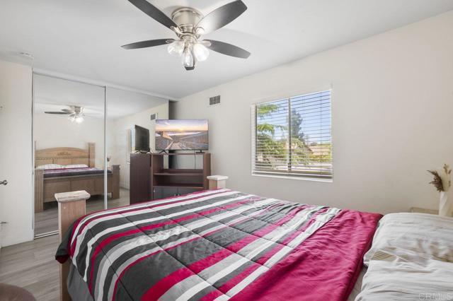 1450 Melrose Avenue, Chula Vista CA: https://media.crmls.org/mediaz/85c2c493-b227-42c5-bfc1-d63fe60f08ee.jpg