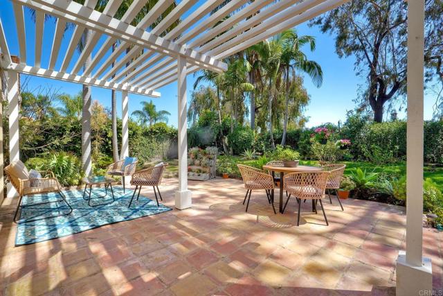 Detail Gallery Image 33 of 39 For 3369 Tournament Dr, Oceanside,  CA 92056 - 5 Beds | 3 Baths