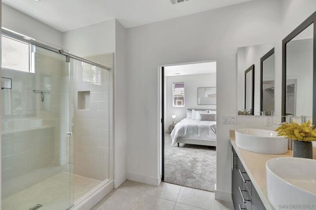 7786 Stylus Dr, San Diego CA: https://media.crmls.org/mediaz/85c34c04-cbbe-44cf-b17c-eb39a11d9385.jpg