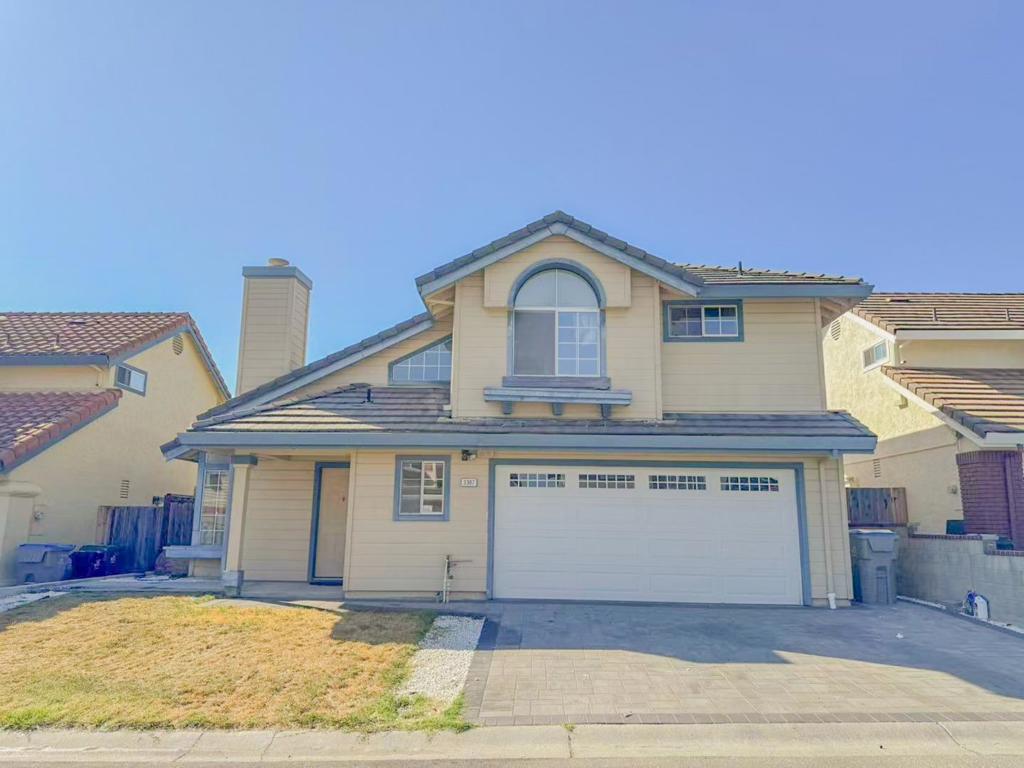 3387 Brook Leaf Court