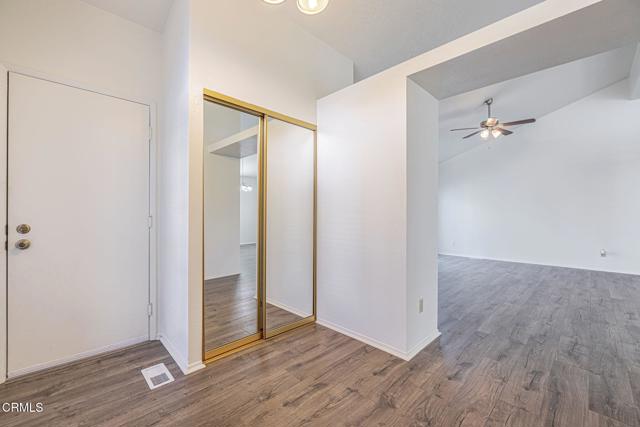 Detail Gallery Image 22 of 50 For 20046 Canyon View Dr, Santa Clarita,  CA 91351 - 3 Beds | 2 Baths