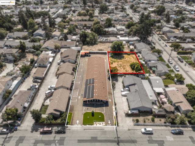 18905 Standish Ave, Hayward CA: https://media.crmls.org/mediaz/85c5828d-83f8-455d-bf8c-76aa8457737b.jpg