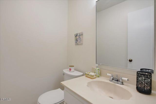 232 Rosewood Street, Ventura CA: https://media.crmls.org/mediaz/85c625da-1be9-4d7f-815c-a7366763c6e4.jpg