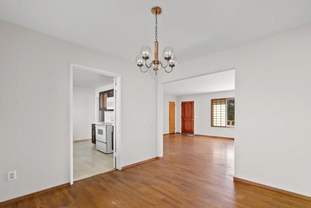 15 Work Avenue, Monterey CA: https://media.crmls.org/mediaz/85c6b903-1fe8-42c3-b917-7b6402e5e064.jpg