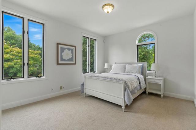 14210 Berry Hill Court, Los Altos Hills CA: https://media.crmls.org/mediaz/85c729ac-6eb0-48b4-85cf-f0e89eb7a601.jpg