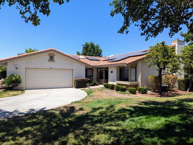 8442 Chenin Blanc Lane, San Jose CA: https://media.crmls.org/mediaz/85c765b2-5949-4857-afe9-30a7b8899c98.jpg