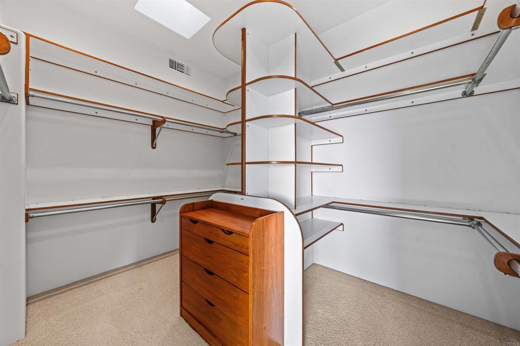 4527 Narragansett Avenue - photo 13