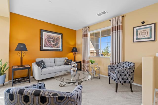 2504 Vista Del Mar Lane, Imperial CA: https://media.crmls.org/mediaz/85c93ba6-0884-42c0-b1b5-d7f6259a7ae3.jpg