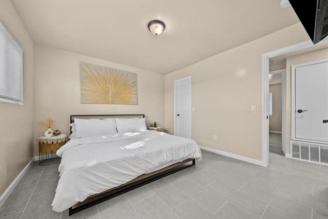Detail Gallery Image 12 of 51 For 8543 via Consuelo, El Cajon,  CA 92021 - 3 Beds | 2 Baths