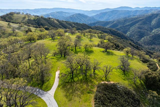 14 Long Ridge Trail (Lot 232), Carmel CA: https://media.crmls.org/mediaz/85ca5061-c5b7-463e-95fb-960ffb1d7fd4.jpg