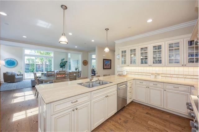 102 Carnoustie Drive, Half Moon Bay CA: https://media.crmls.org/mediaz/85ca59d8-25ef-4794-bb43-bdef22af9e74.jpg