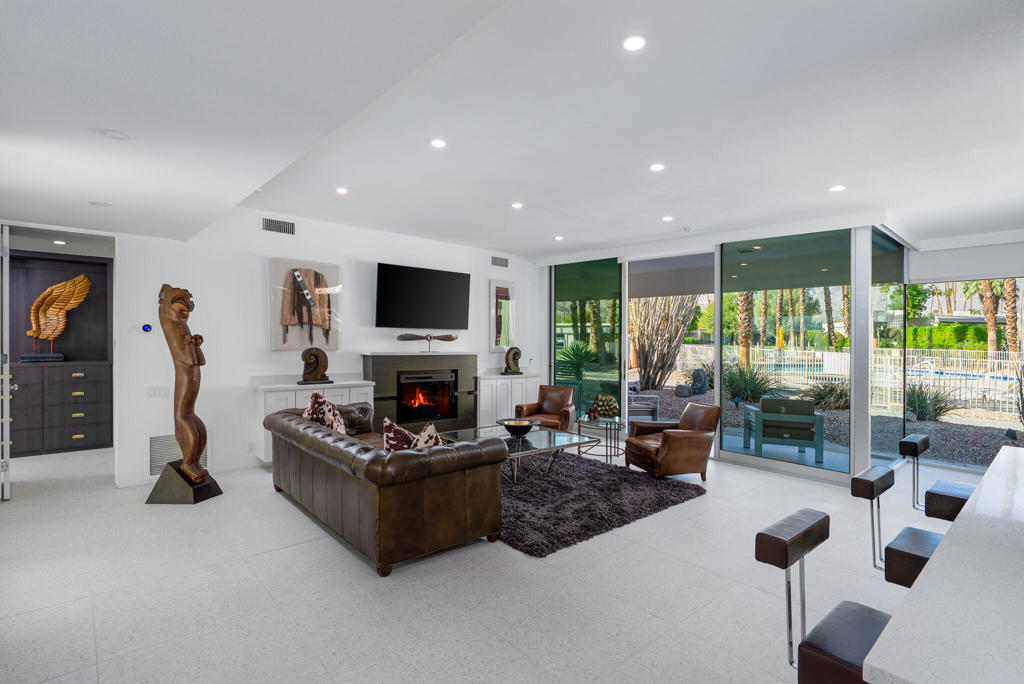 MLS #219138286PS image #1