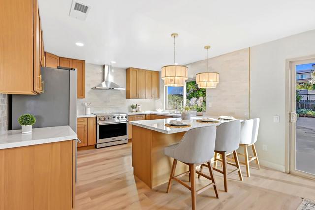 Detail Gallery Image 8 of 27 For 1109 Harwich Dr, San Marcos,  CA 92069 - 4 Beds | 2 Baths