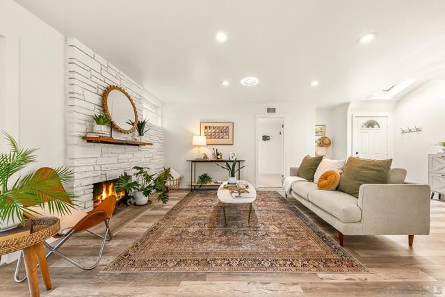 4464 Kamloop Ave, San Diego CA: https://media.crmls.org/mediaz/85cce7f3-adac-4cbe-8b45-0f0a83b5f07f.jpg