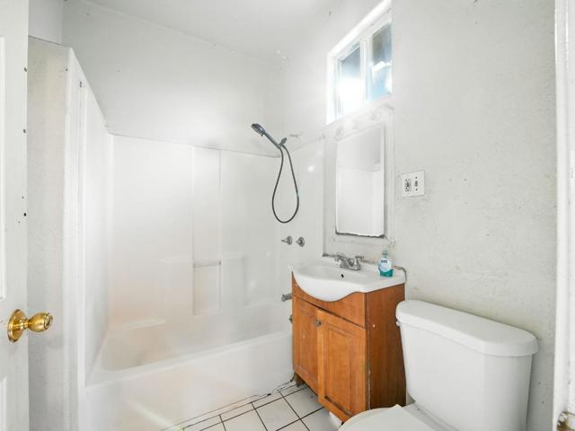 37 Union Street, San Jose CA: https://media.crmls.org/mediaz/85cdd75a-634b-4ae9-bf87-435161b47d1c.jpg