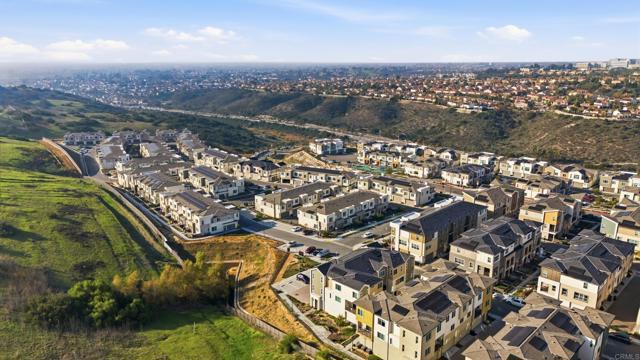 Detail Gallery Image 43 of 46 For 796 Makani St #3,  Chula Vista,  CA 91911 - 4 Beds | 3/1 Baths