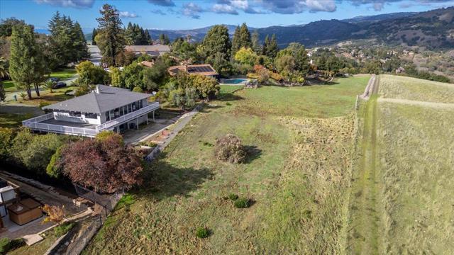 16280 Oak Canyon Drive, Morgan Hill CA: https://media.crmls.org/mediaz/85cf09a5-cc7f-41c6-8b58-c03ae001d5c8.jpg