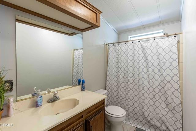 8600 Kattie Avenue, Bakersfield CA: https://media.crmls.org/mediaz/85cf644b-1361-451c-a04c-b445bc13cff5.jpg