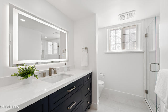1666 Berwick Place, Westlake Village CA: https://media.crmls.org/mediaz/85cf6b60-b689-4ecc-965c-4312d19d2b79.jpg