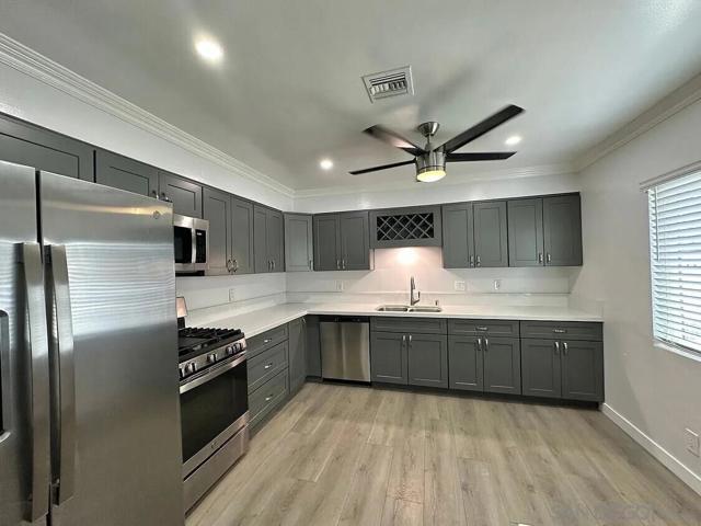 4875 77 Normandie, La Mesa CA: https://media.crmls.org/mediaz/85cf764d-c05b-4930-b1bc-1c5085951d0d.jpg