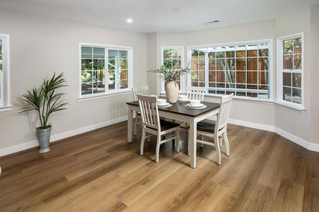 706 University Avenue, Los Altos CA: https://media.crmls.org/mediaz/85cf7a40-e328-4766-8ba7-2d9fe888c435.jpg