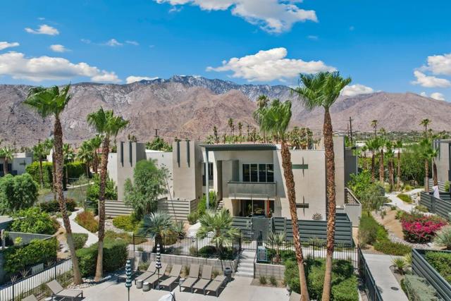 112 The Riv, Palm Springs CA: https://media.crmls.org/mediaz/85cf7ebb-22bd-48cd-804e-6ad6113be56c.jpg