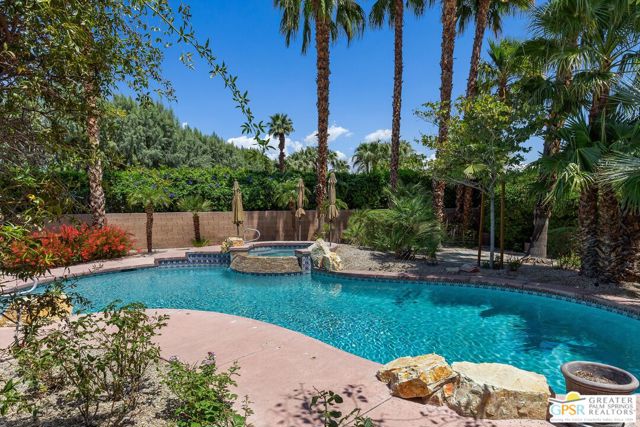 1347 Culver Place, Palm Springs CA: https://media.crmls.org/mediaz/85d08b96-9b70-4a6e-8009-05e53b468ed8.jpg