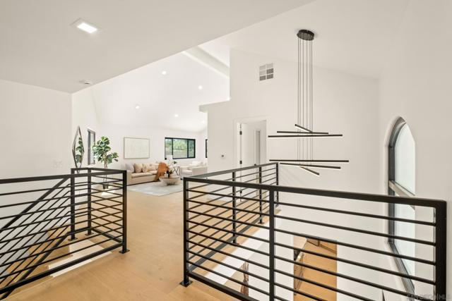 15032 Heath Dr, Poway CA: https://media.crmls.org/mediaz/85d09c5b-0b29-4f11-a8c6-2fa77e106333.jpg