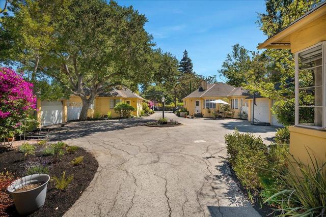 231241 Churchill Avenue, Palo Alto CA: https://media.crmls.org/mediaz/85d1172d-2a6f-4abc-b211-5ff20e50cb2d.jpg